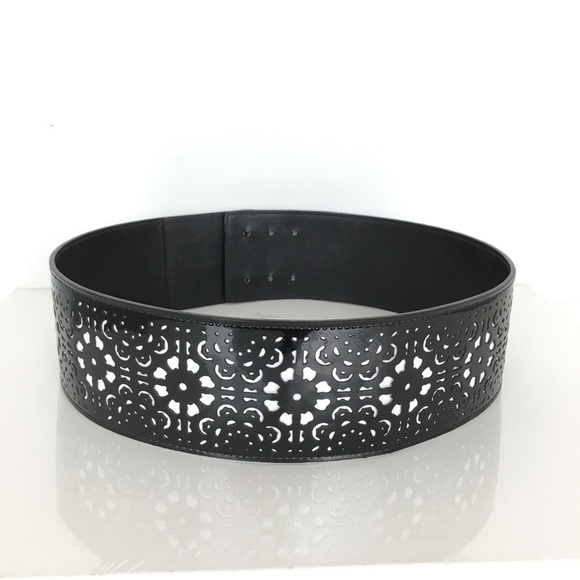 White House Black Market Patent Leather Wide Statement Belt Floral Filigree Sz M main image 8